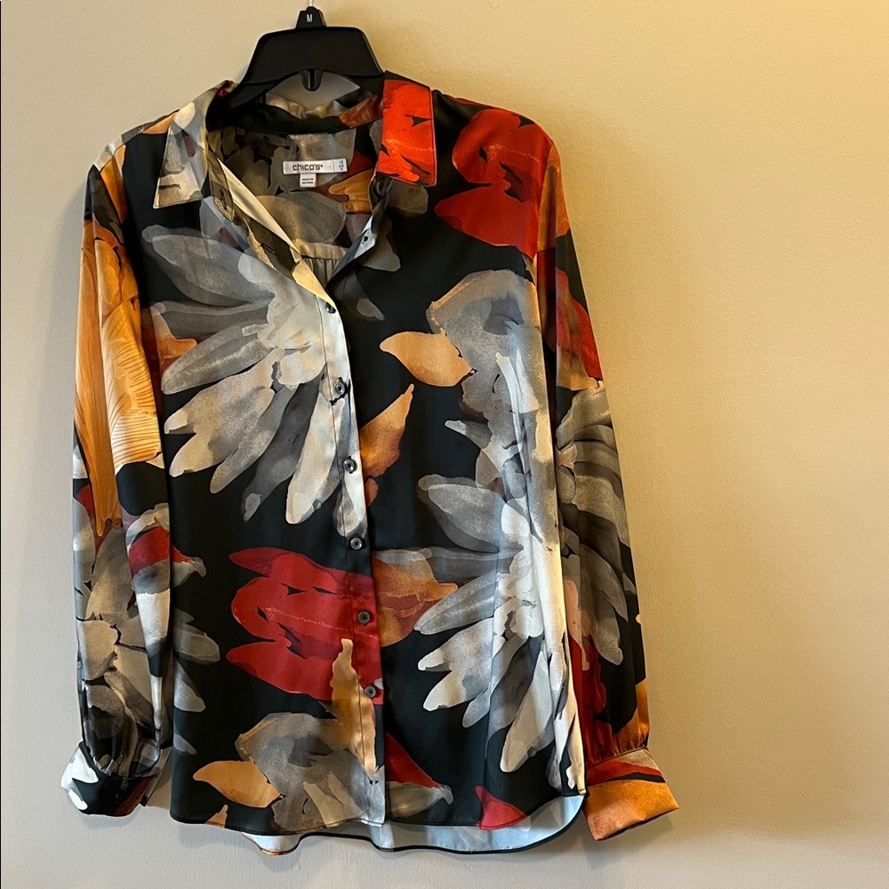 Chico’s  Women's Bold Floral Button Down Shirt Size US 10